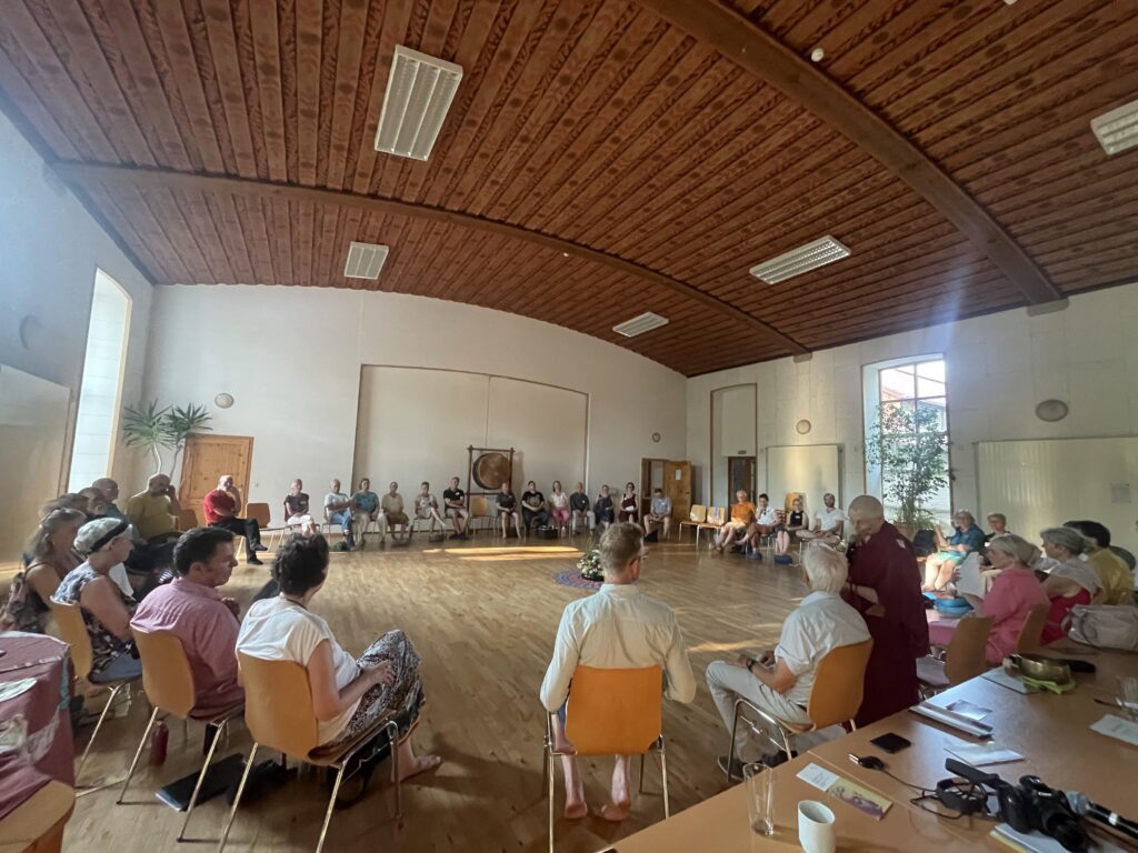 Delegierte der Mitgliedsgemeisnchaften der DBU in er CAIA Akademie, Lebensgarten Steyerberg